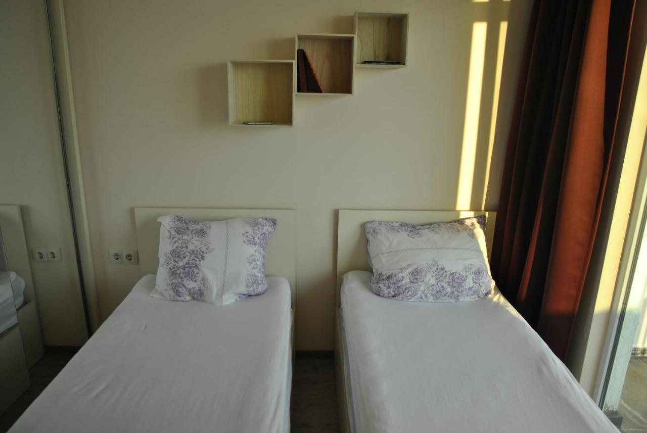 מחינג'אורי The View Apartment מראה חיצוני תמונה